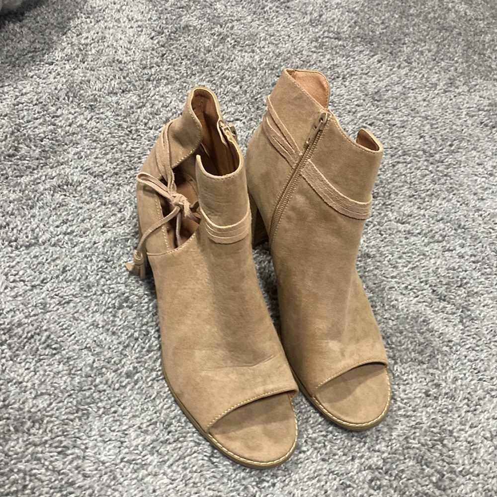Peep Toe bootie heels